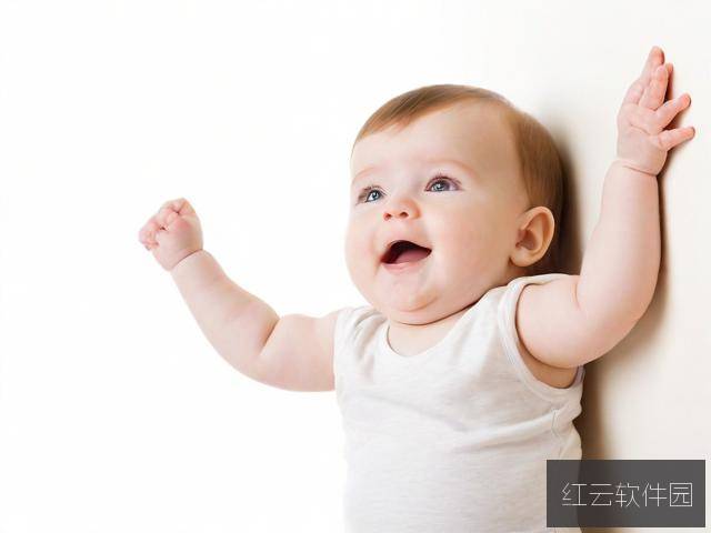 宝宝把腿抬起来靠墙上？解读婴幼儿肢体语言与发育信号